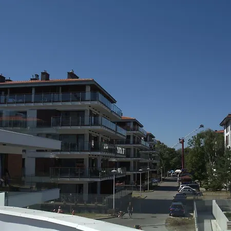 Na Wyspie - Baltic Molo - Parking شقة سفينويتشي