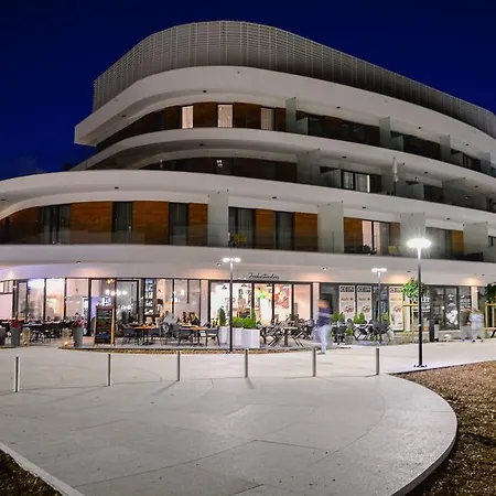 Na Wyspie - Baltic Molo - Parking سفينويتشي