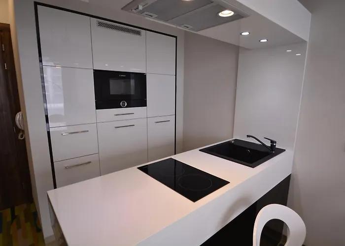 Na Wyspie - Baltic Molo - Parking 슈비노우이스쳬